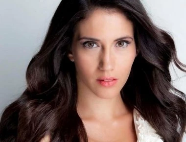 Θύμα απάτης στο ίντερνετ η Ελένη Βαΐτσου: Η δημόσια παράκληση